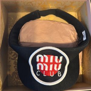 Miu Miu  Visor size Medium